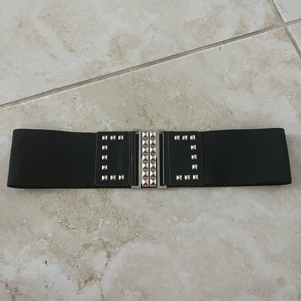 Steve Madden Studded clip in belt